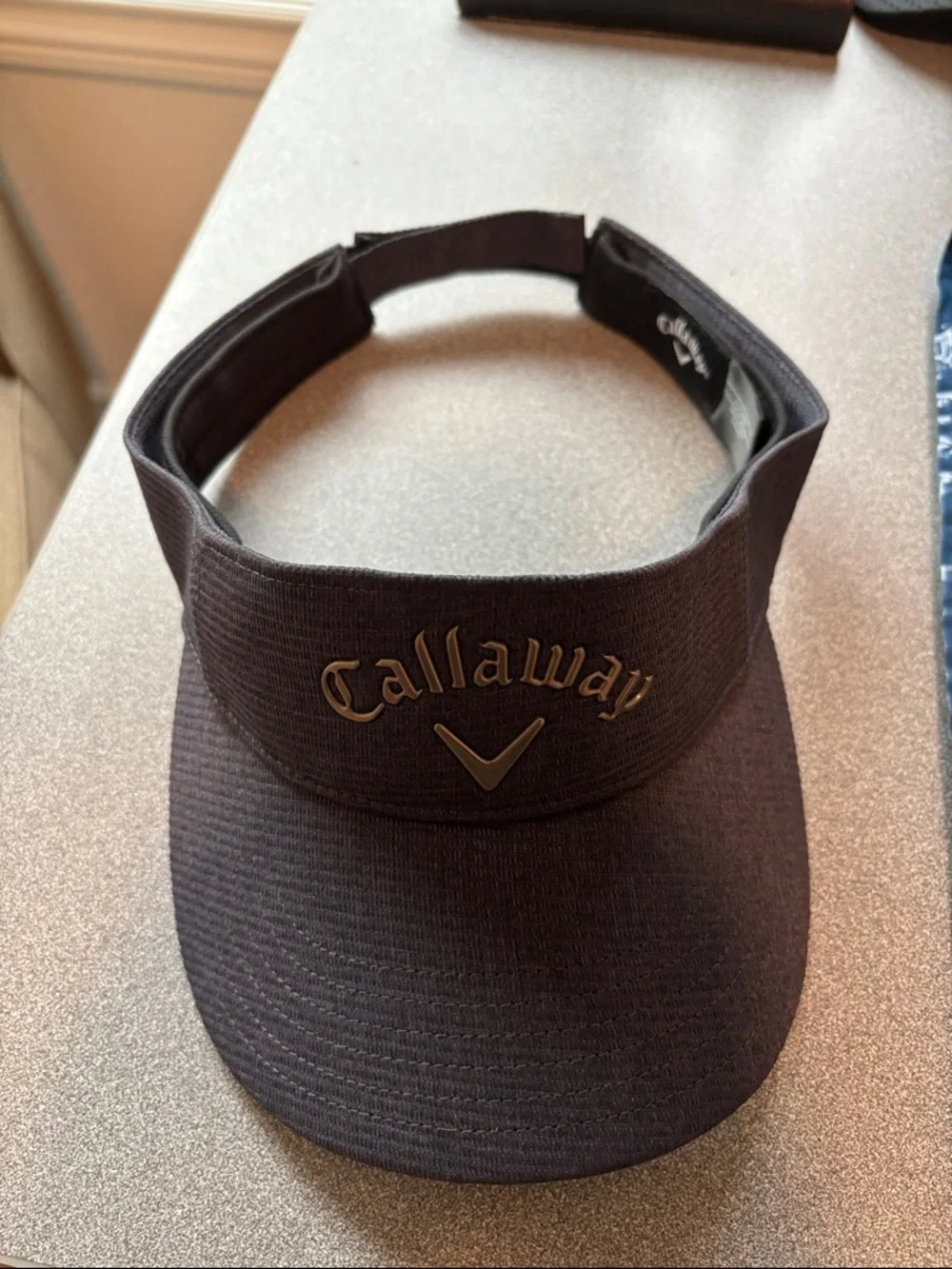 Callaway Navy Visor with Silver Logo - Picture 1 of 4